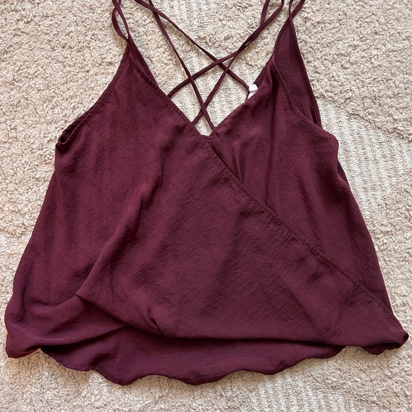 Lush dark purple bubble hem blouse - Picture 2 of 4